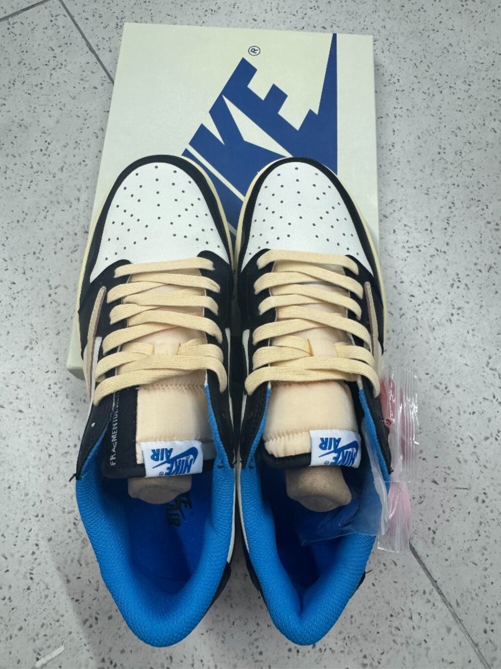Jordan 1 Retro Low OG SP Fragment x Travis Scott - Size - NEW!